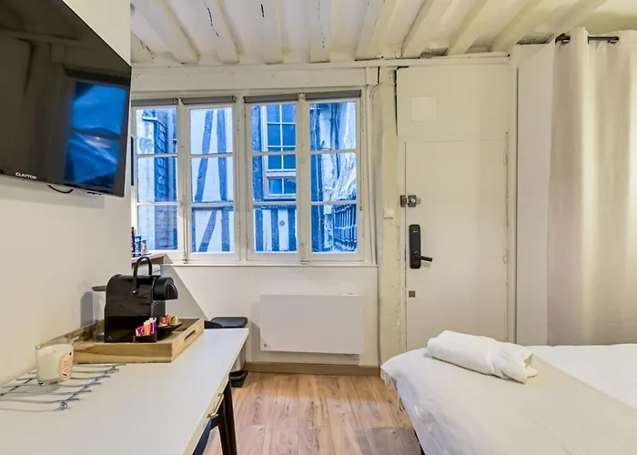 Appartement Petit Vicomte Joli Place Du Vieux Marche *